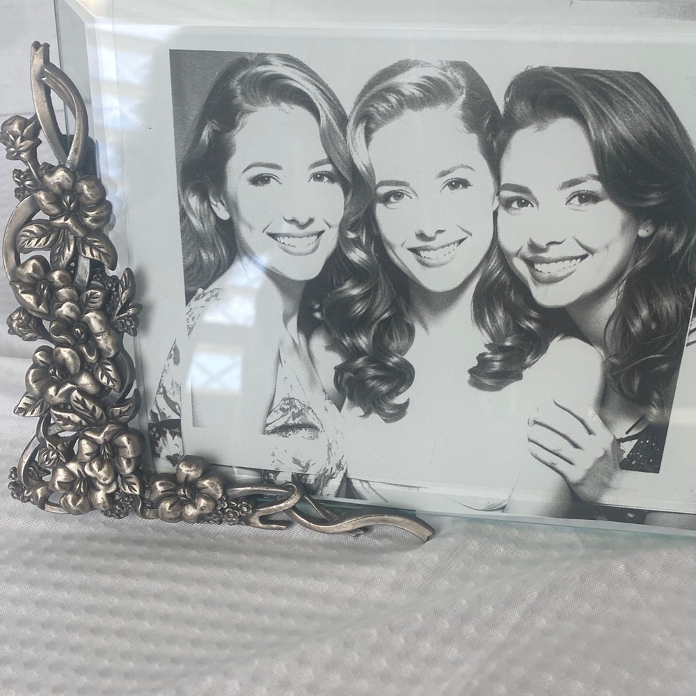 Silver Pewter Floral Double Glass Photo Frame - Picture 6 of 7